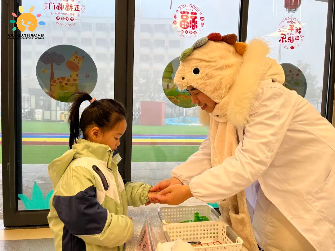 同心育幼苗，聚力绽芳华——信阳师范大学附属幼儿园最美教师推荐