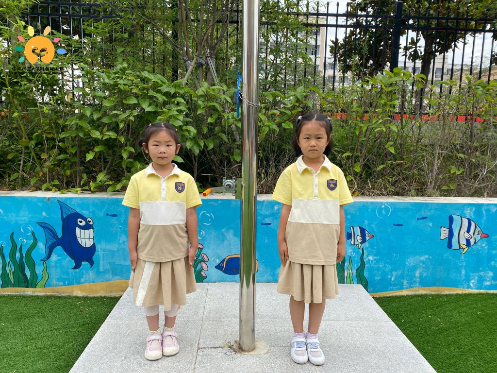我爱我的老师，我爱我的幼儿园——信阳师范大学附属幼儿园主题升旗活动